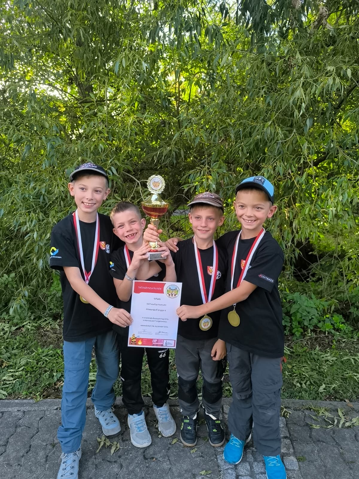 Priesendorfer Kinderfeuerwehr beschenkt sich selbst zum 10-jährigen Jubiläum