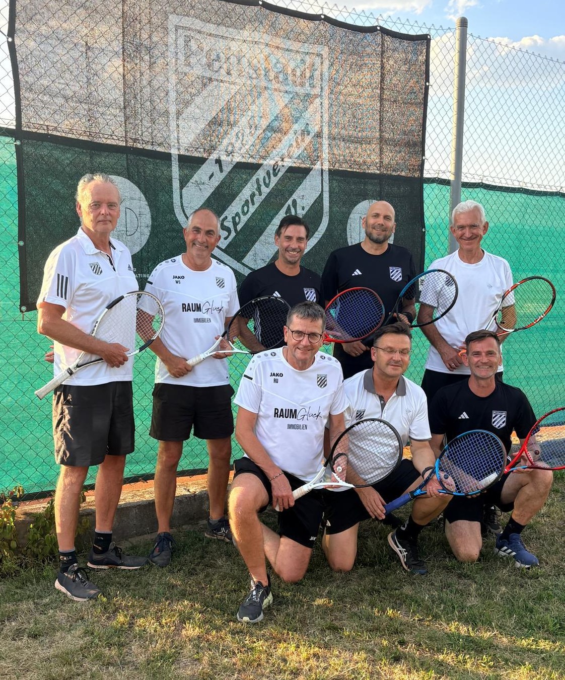 Tennis-Herren 50 des SV Pettstadt krönen überragende Saison mit der Meisterschaft