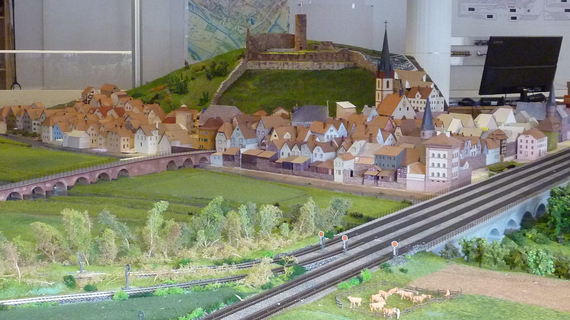Modellanlage-Foto-J.Blaic_.jpg