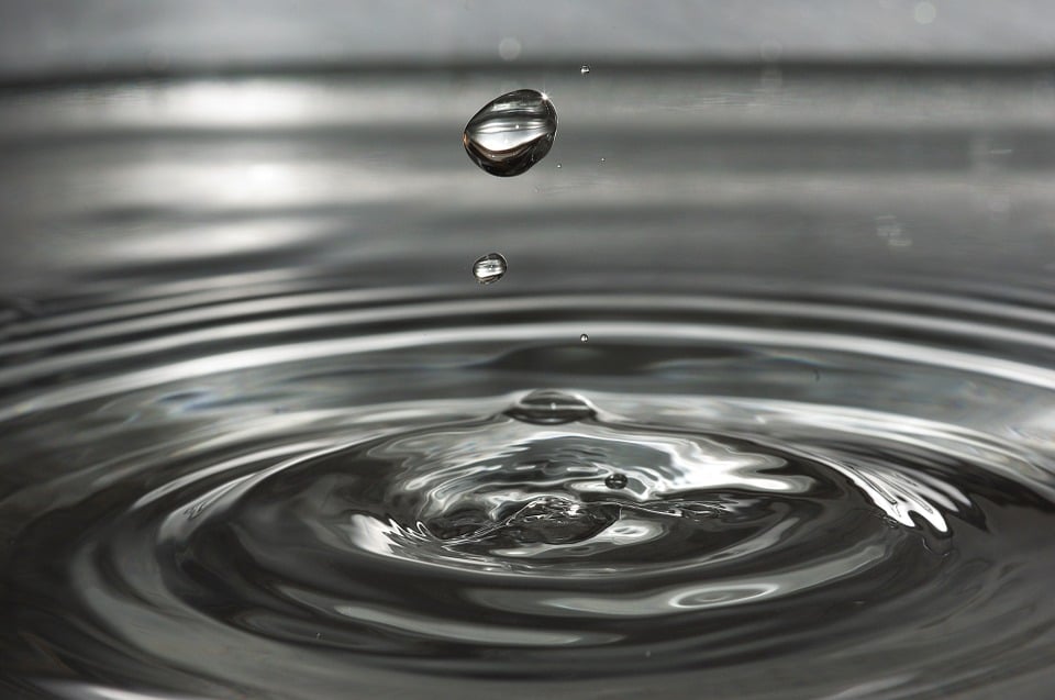 Wassertropfen.jpg