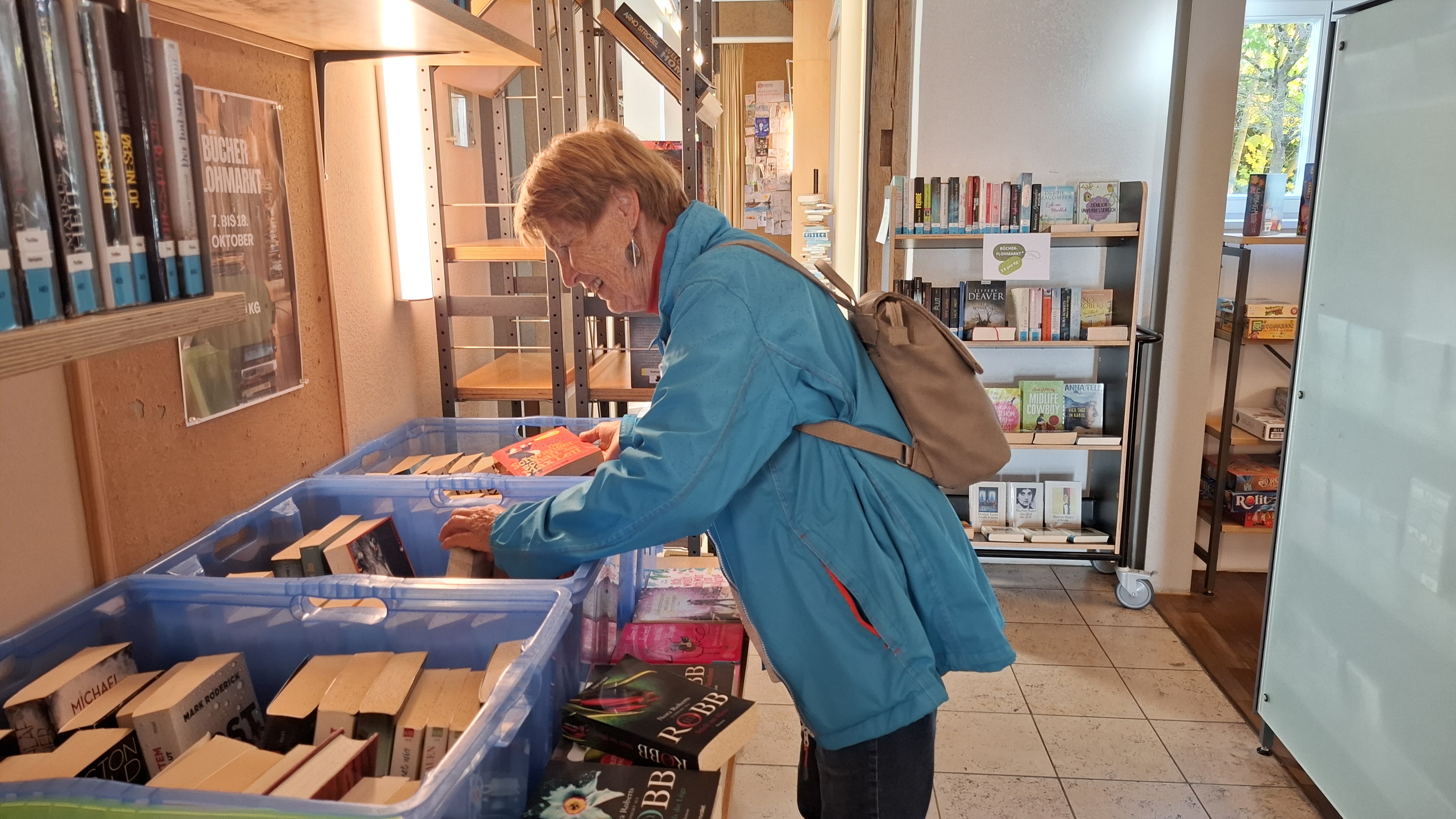 Bücherflohmarkt.jpg