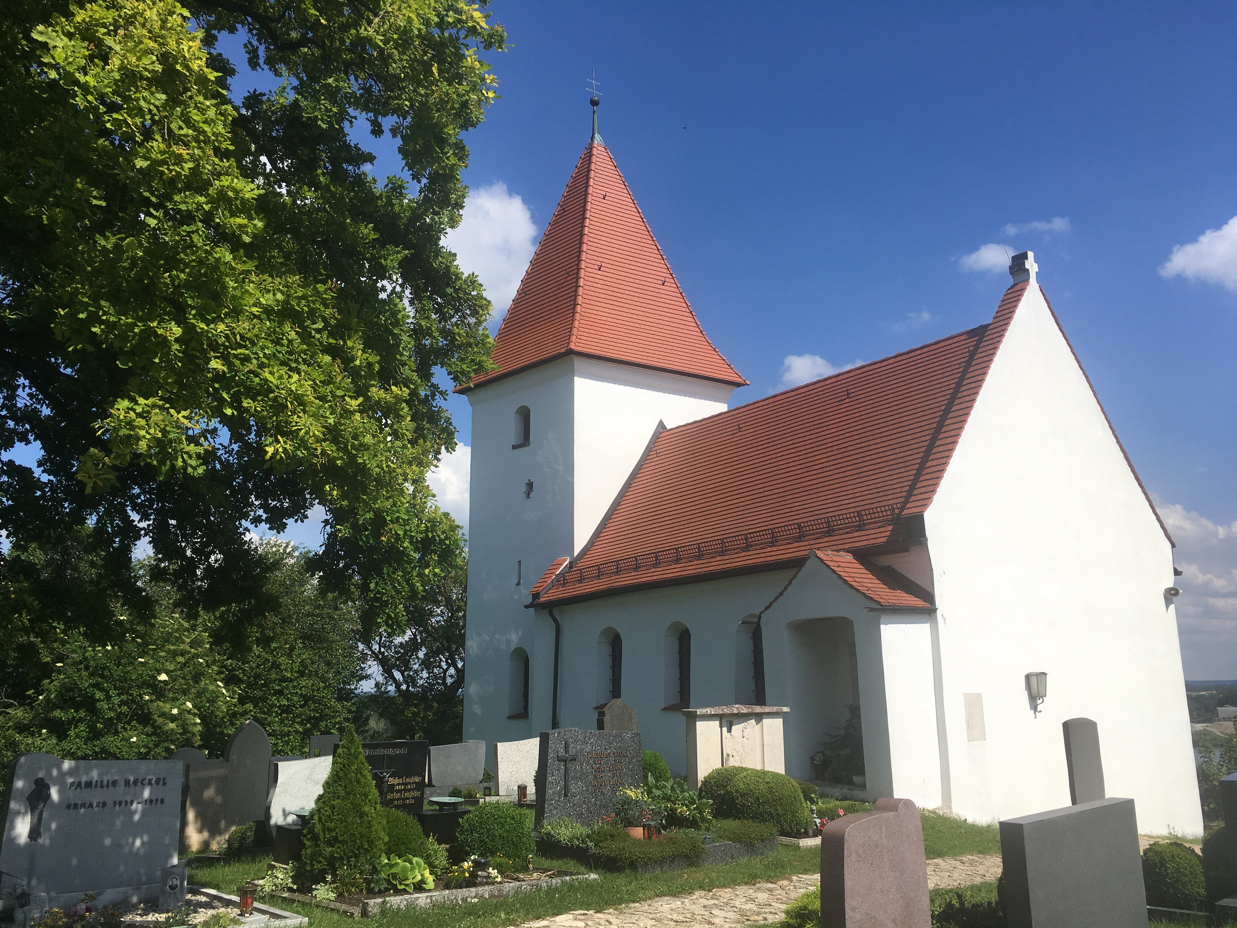 Kirche Schäfstall.jpg