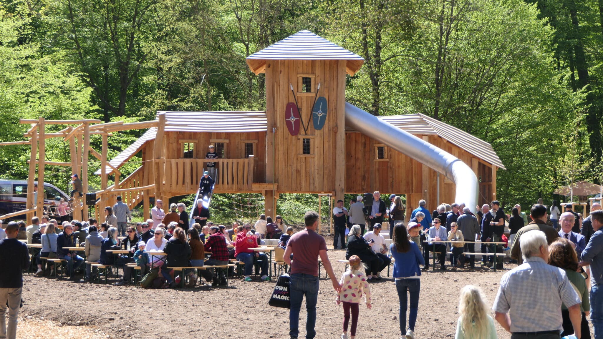 Marwaldspielplatz-scaled.jpg
