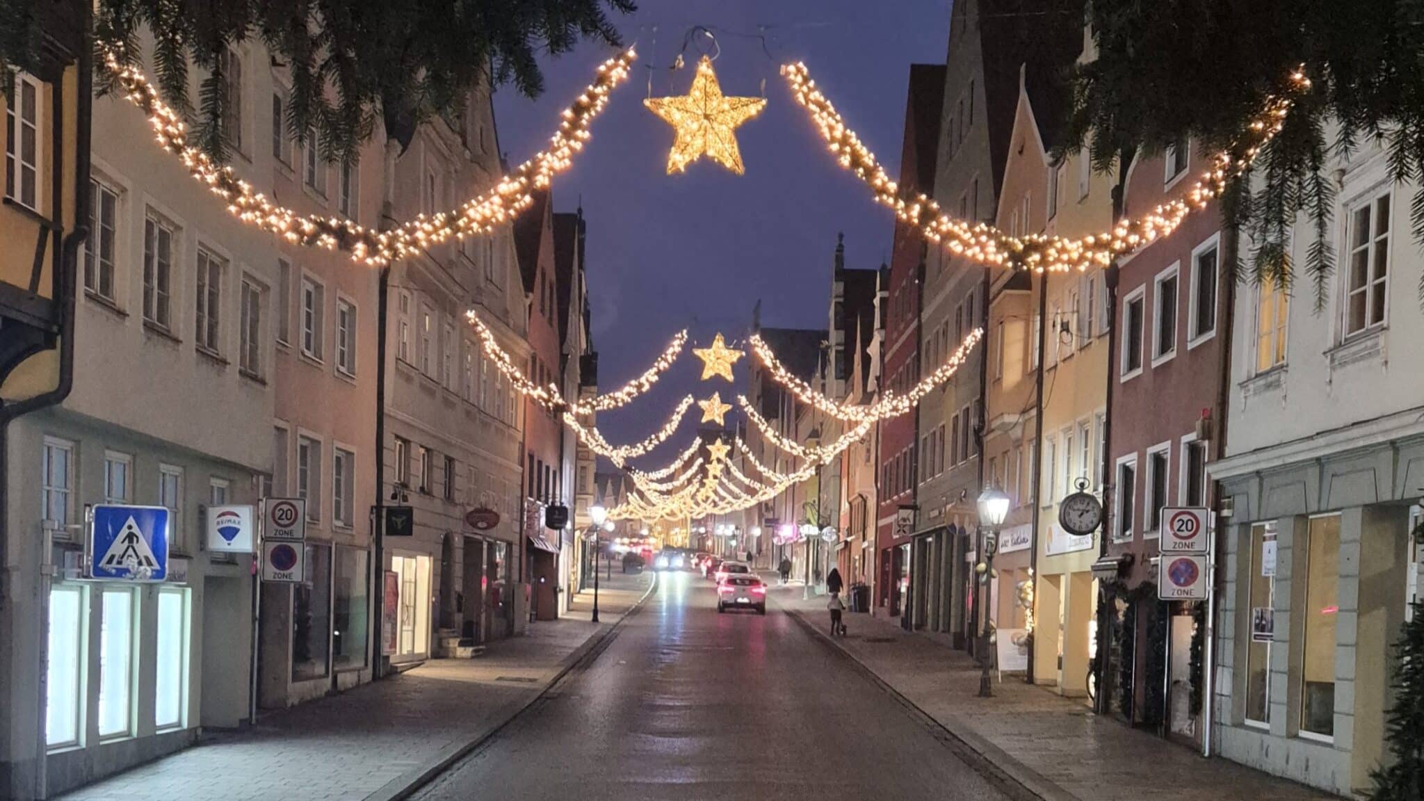Weihnachten-2025-in-der-Reichsstrasse-Ziegelmueller-breit-scaled.jpg