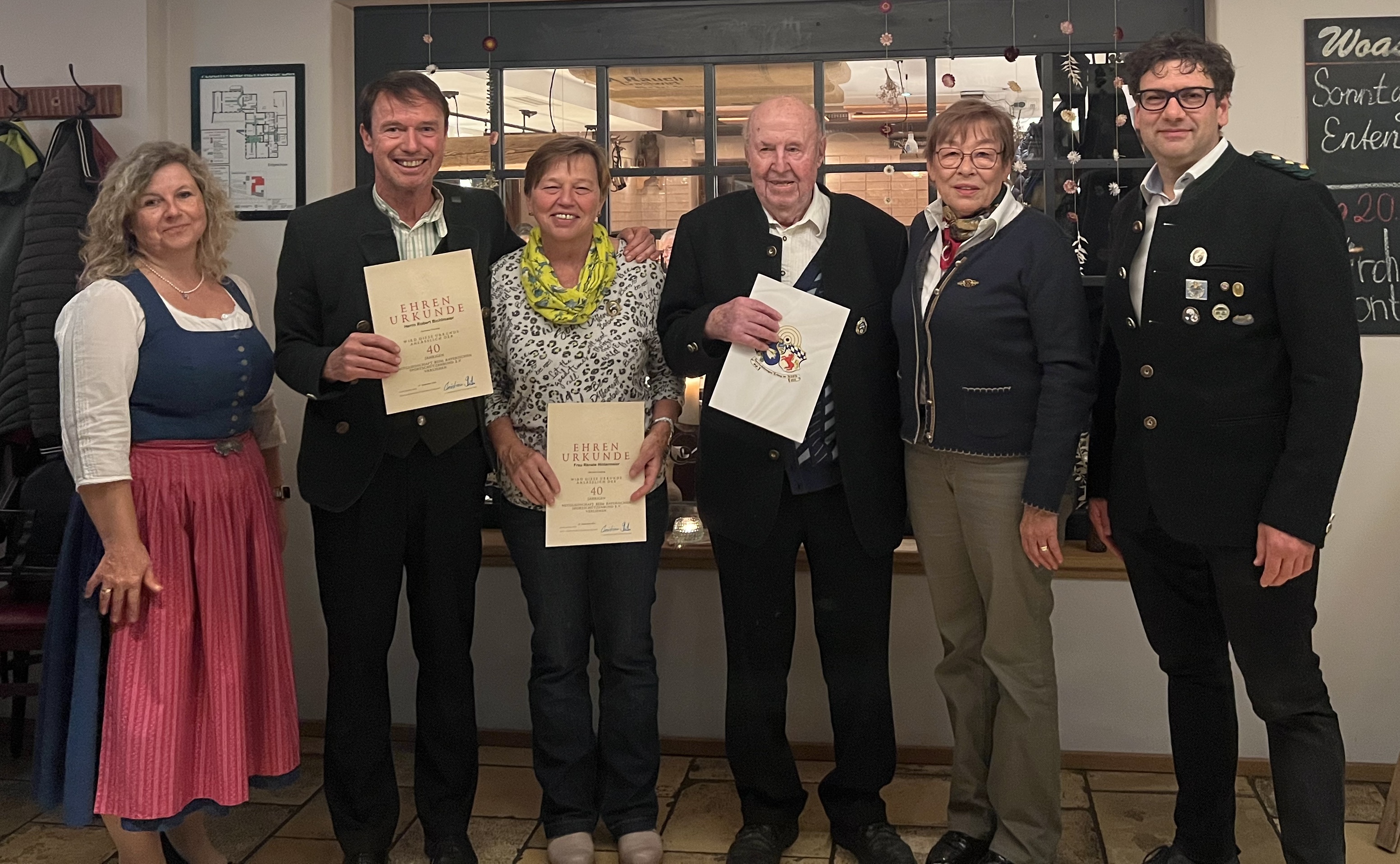 IMG_1785_Ehrung_Oktober_2025.jpg