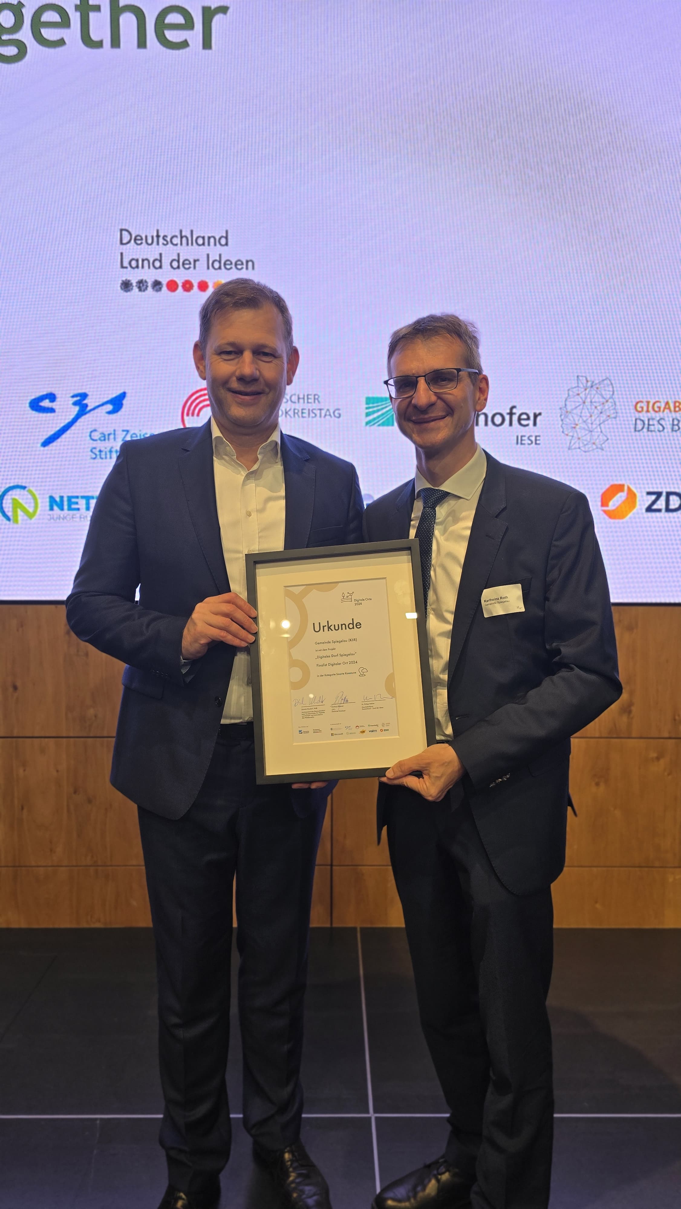 +++ Wettbewerb Digitale Orte 2024 - Gemeinde Spiegelau erhält Auszeichnung +++