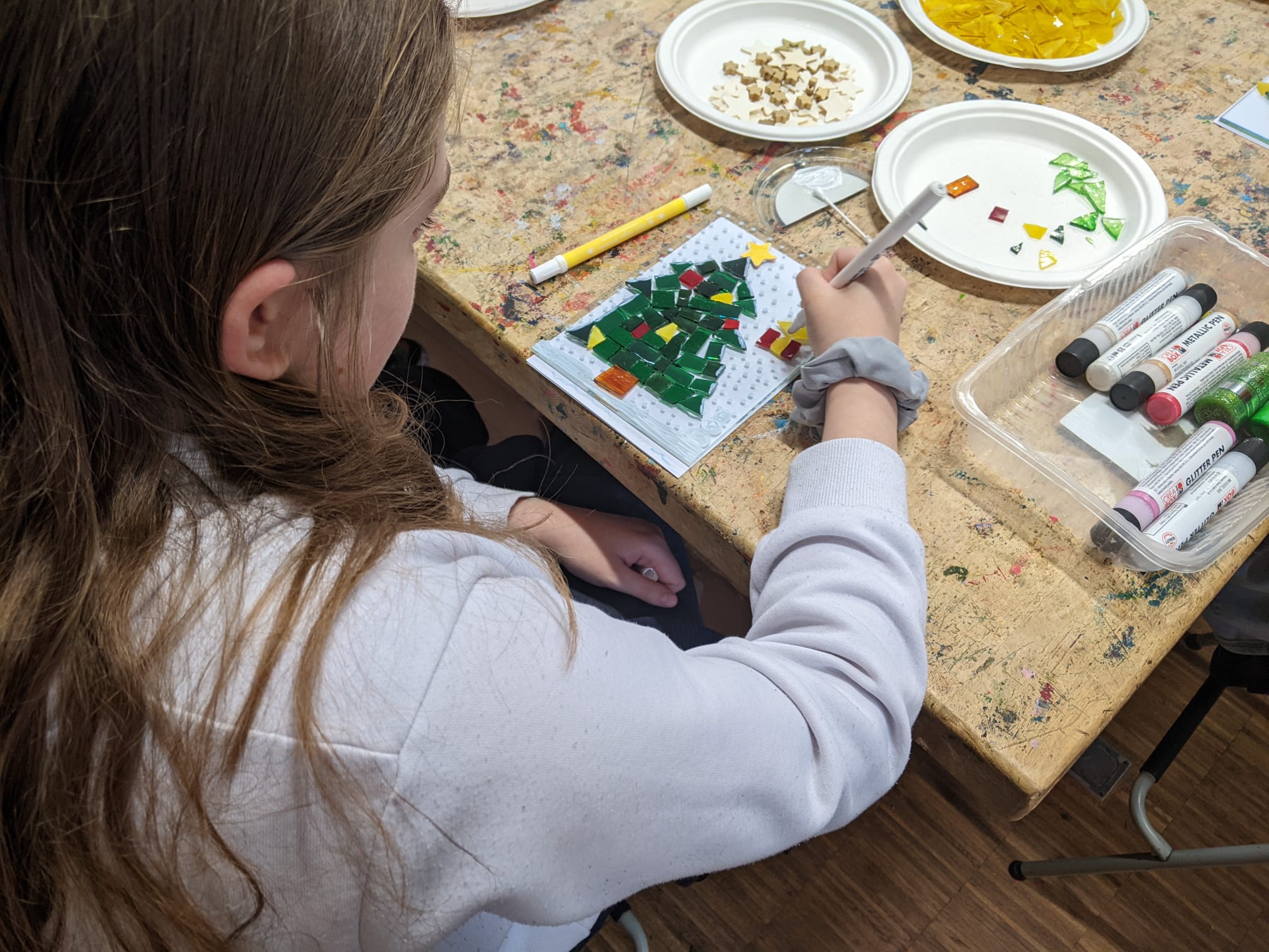 Workshop für Kinder von 8 bis 12 Jahren: Gläserne Tannenbäumchen