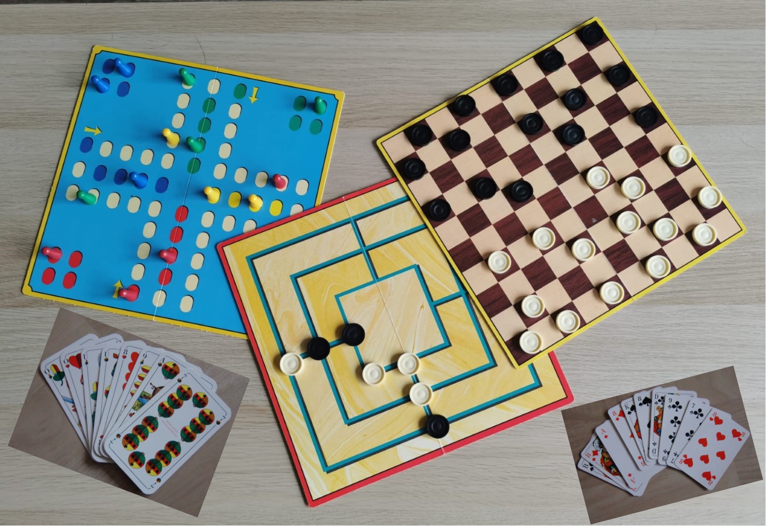 Spiele m. Karten 001.jpg